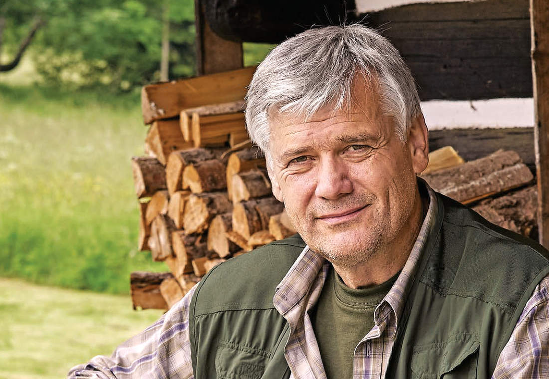 Herec a zahradník Stanislav Hybler založil a stále buduje botanickou zahradu