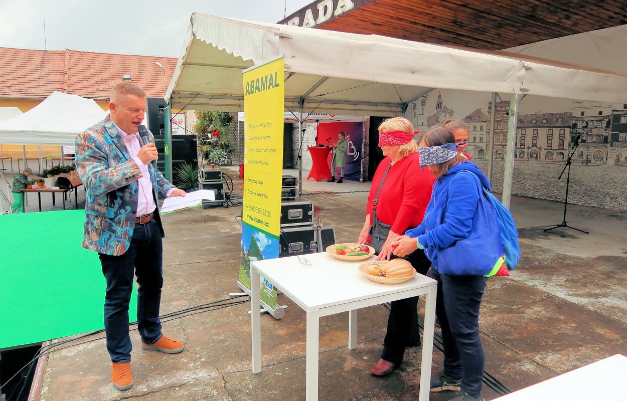 Soutěž byla připravena i pro návštěvníky Zahrady Čech Soutěž byla připravena i pro návštěvníky Zahrady Čech